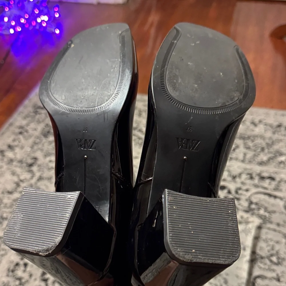 Zara Black Patent Heeled Boots - Picture 9 of 11